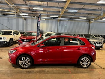 Used Hyundai i30 2017 for sale - 77356452: Photo