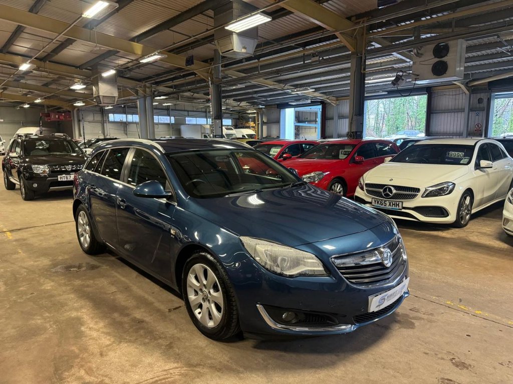 Used Vauxhall Insignia 2016 for sale - 77394776: Photo 1