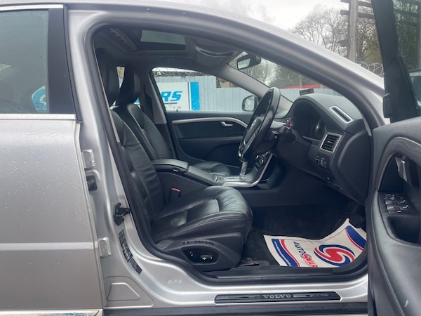 Used Volvo S80 2010 for sale - 66820397: Photo 3