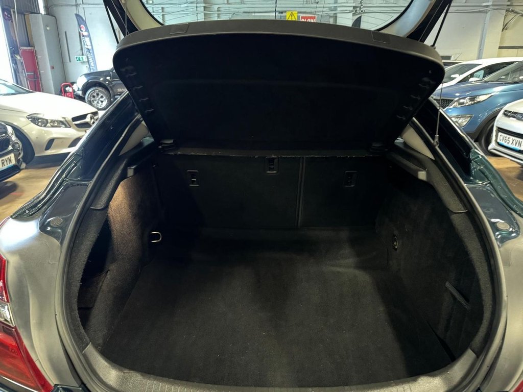 Used Vauxhall Insignia 2015 for sale - 77904779: Photo 13