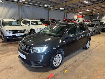 Used Dacia Sandero 2017 for sale - 78124611: Photo