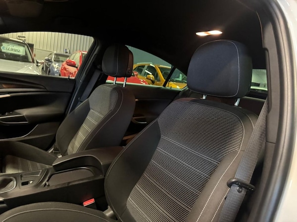 Used Vauxhall Insignia 2015 for sale - 76092593: Photo 16