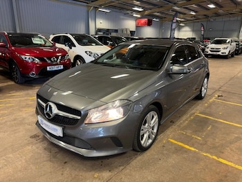 Used Mercedes-Benz A-Class 2015 for sale - 75597134: Photo