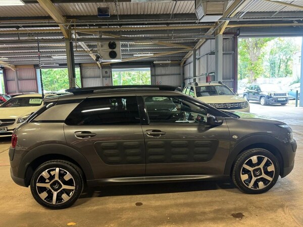 Used Citroen C4 Cactus 2017 for sale - 76250080: Photo 8