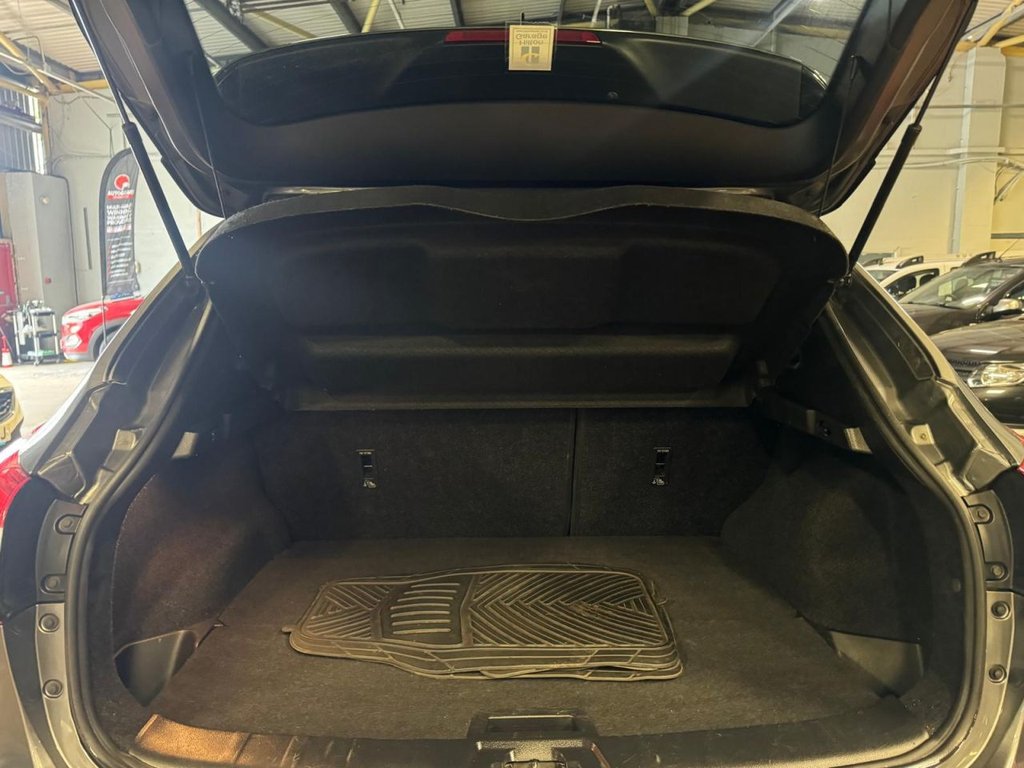 Used Nissan Qashqai 2015 for sale - 76367451: Photo 13