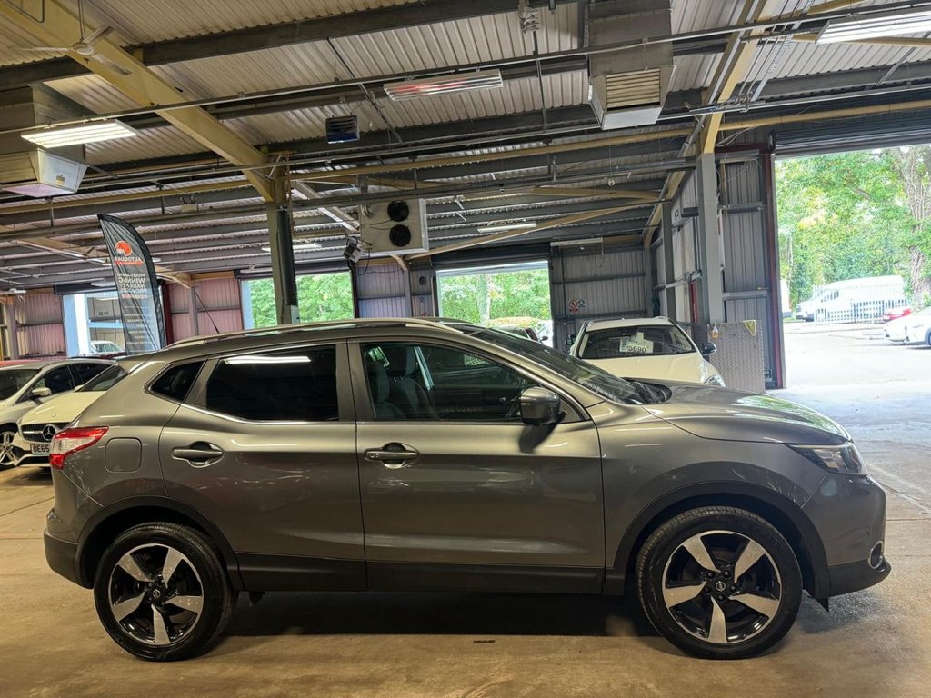 Used Nissan Qashqai 2015 for sale - 76367451: Photo 8