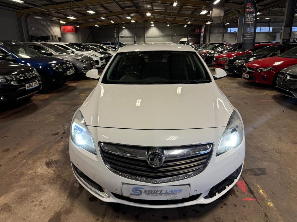 Used Vauxhall Insignia 2015 for sale - 77451781: Photo 2