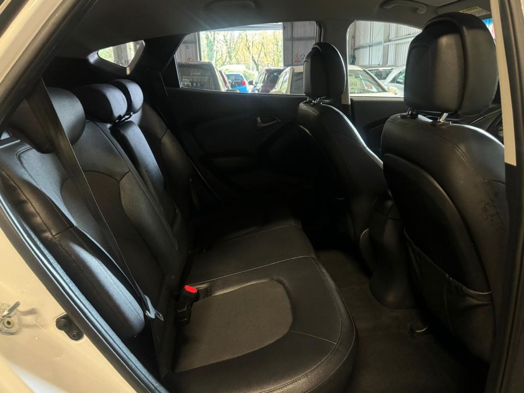 Used Hyundai Ix35 2015 for sale - 76570132: Photo 12