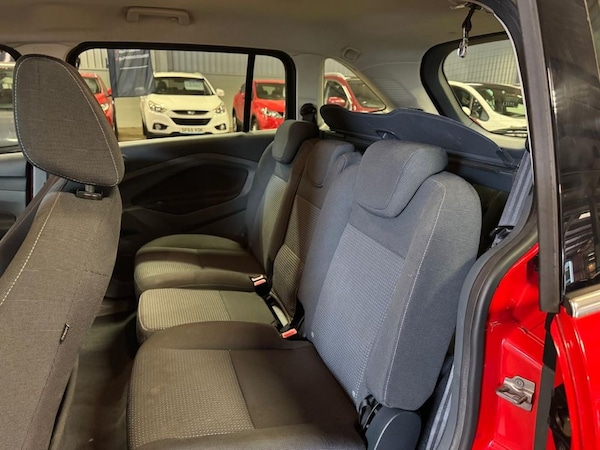 Used Ford Grand C-Max 2015 for sale - 75998221: Photo 11