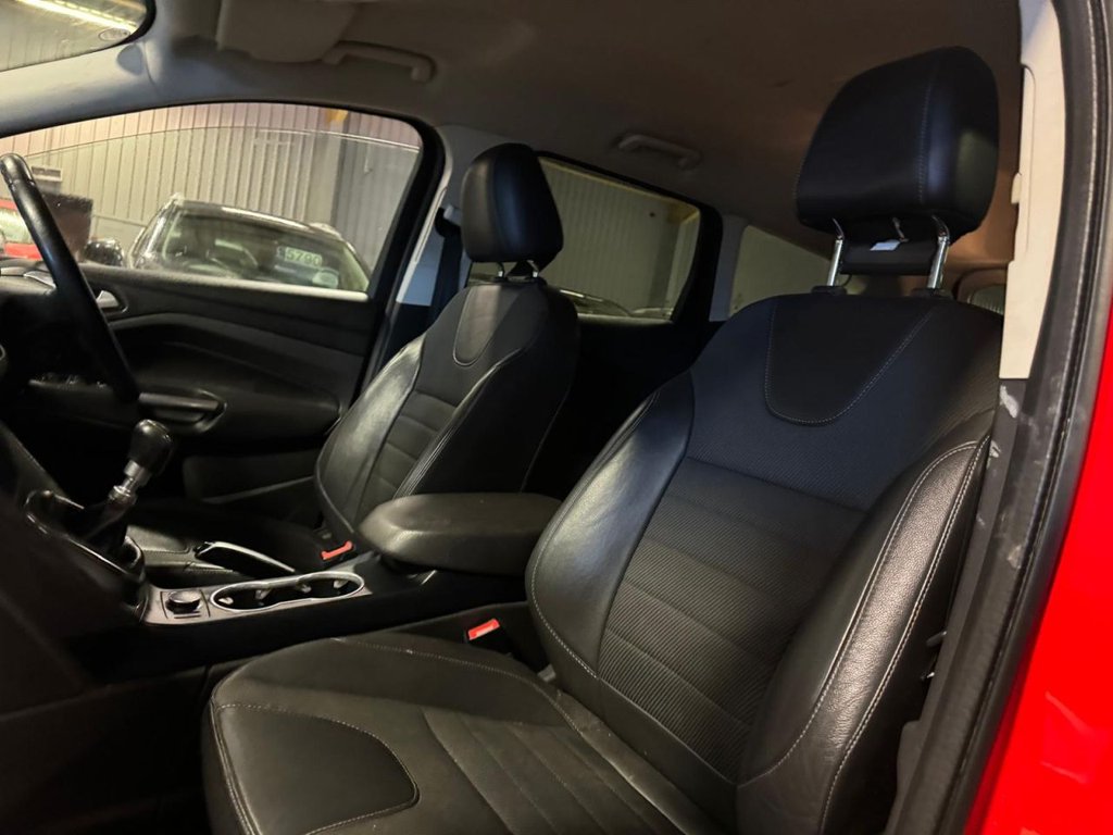 Used Ford Kuga 2015 for sale - 77558048: Photo 16