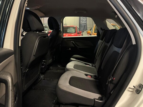 Used Citroen C4 Picasso 2015 for sale - 76291994: Photo 13