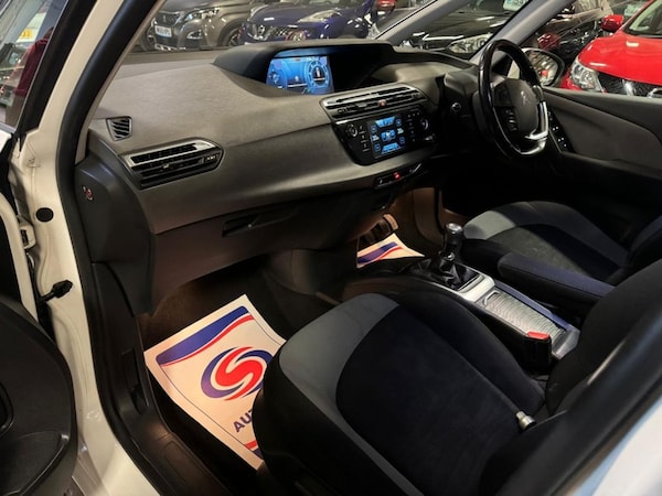 Used Citroen C4 Picasso 2015 for sale - 76291994: Photo 14
