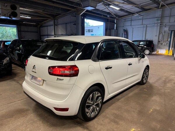 Used Citroen C4 Picasso 2015 for sale - 76291994: Photo 7