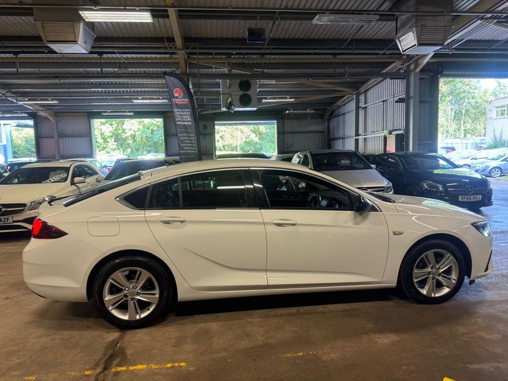 Used Vauxhall Insignia 2021 for sale - 77734246: Photo 8
