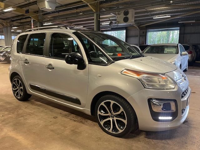 Used Citroen C3 Picasso 2016 for sale - 76724497: Photo 1