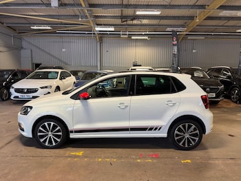 Used Volkswagen Polo 2017 for sale - 79461649: Photo