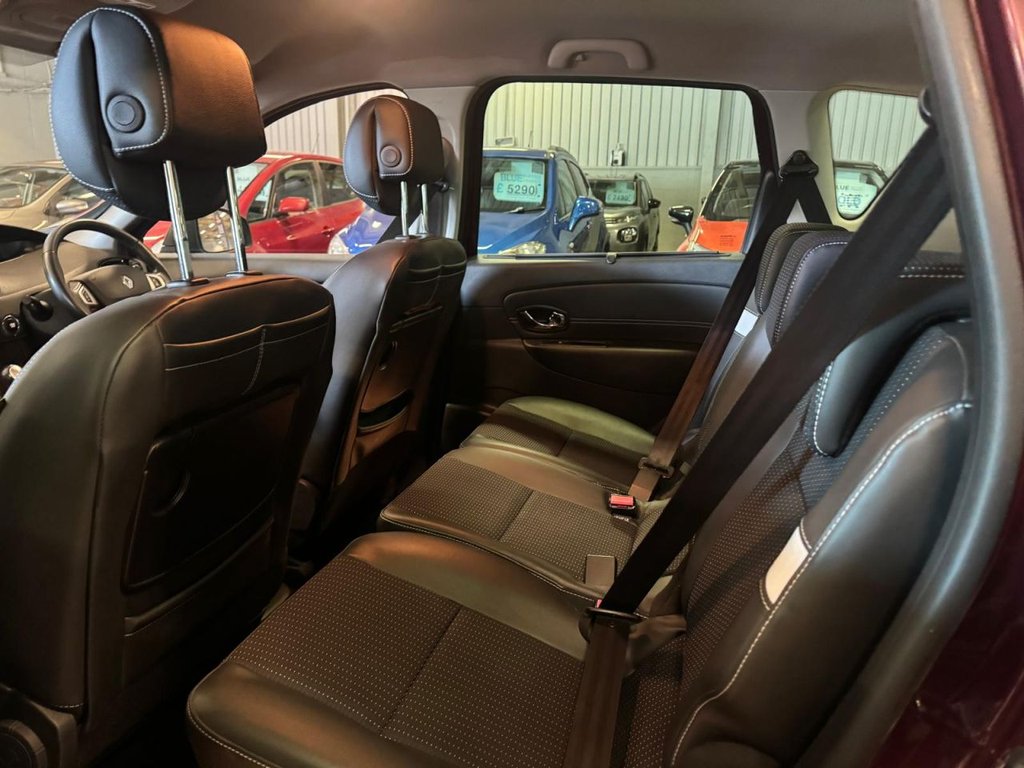 Used Renault Scenic 2012 for sale - 77042516: Photo 10