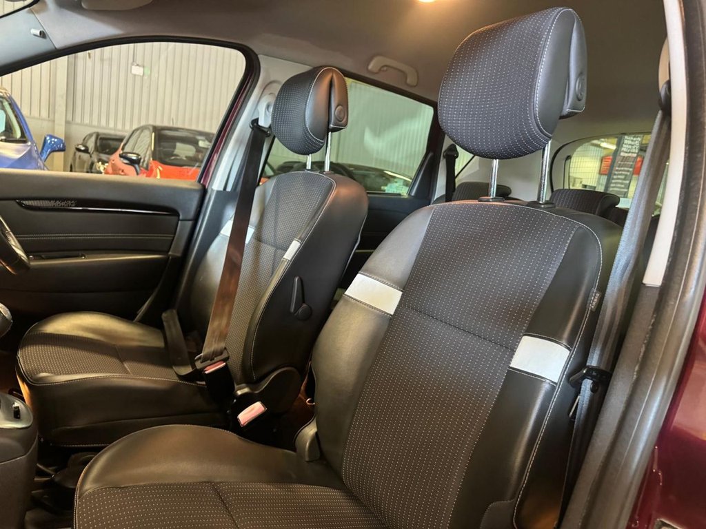 Used Renault Scenic 2012 for sale - 77042516: Photo 12