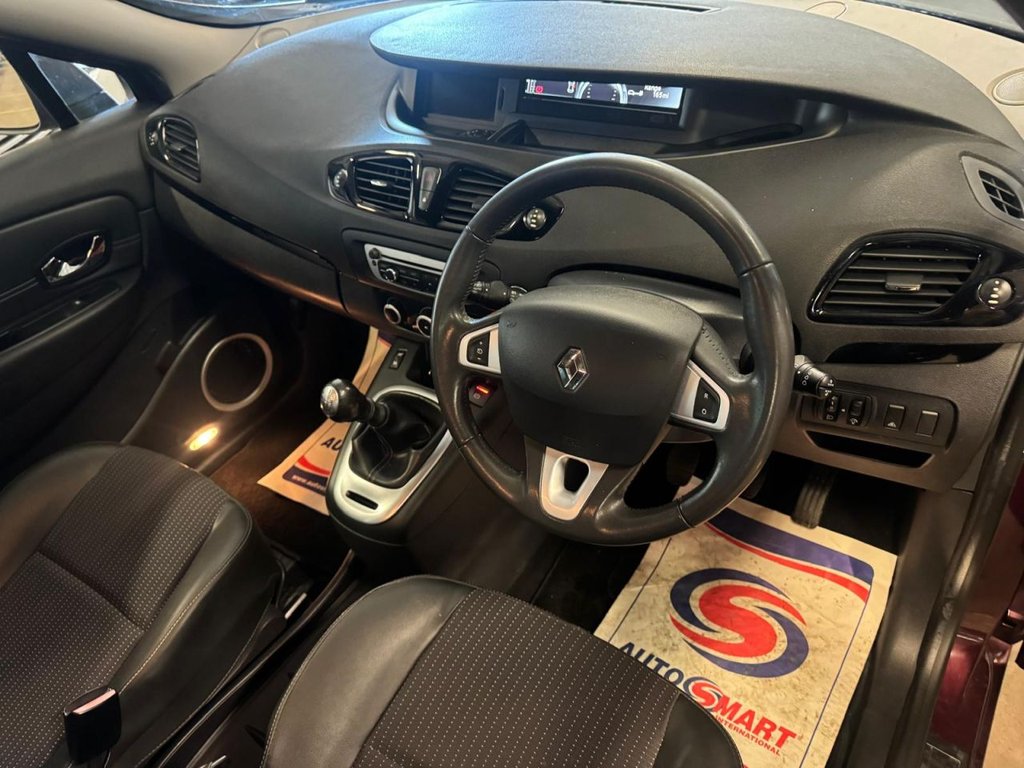 Used Renault Scenic 2012 for sale - 77042516: Photo 8