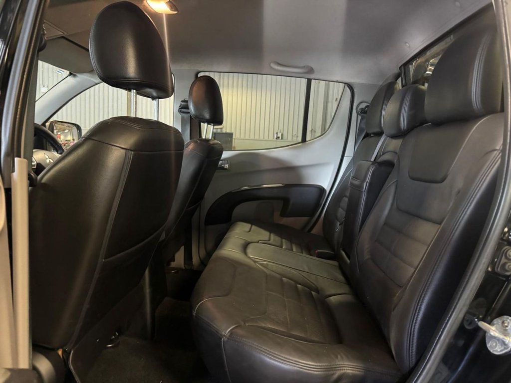 Used Mitsubishi L200 2012 for sale - 76481500: Photo 12