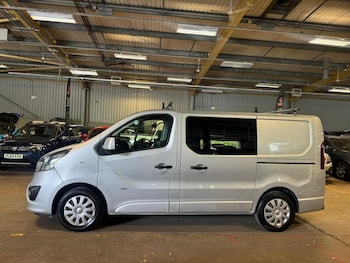 Used Vauxhall Vivaro 2016 for sale - 78463618: Photo