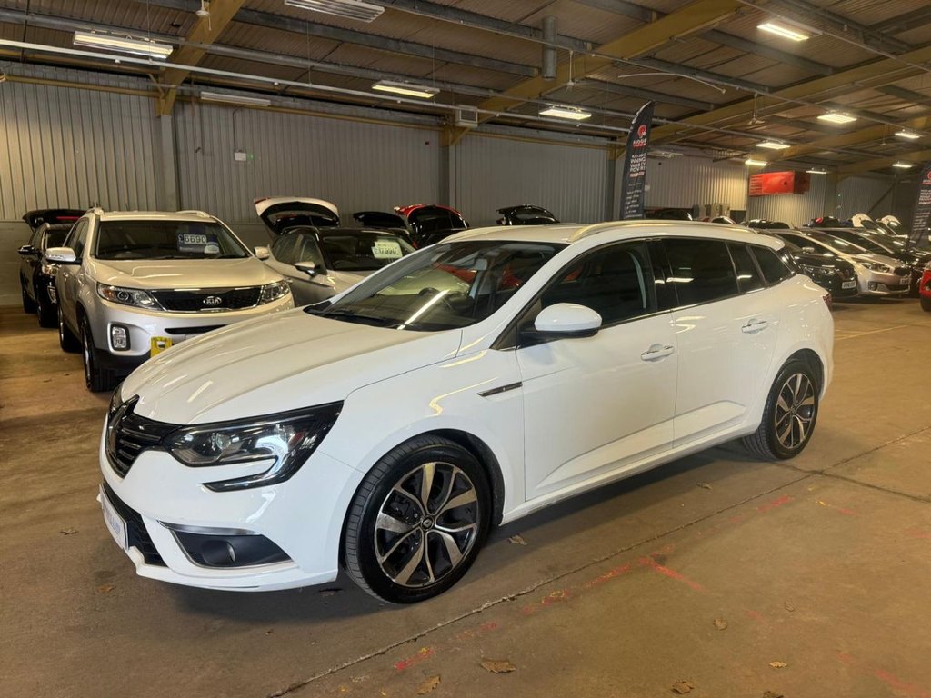 Used Renault Megane 2019 for sale - 77990764: Photo 2