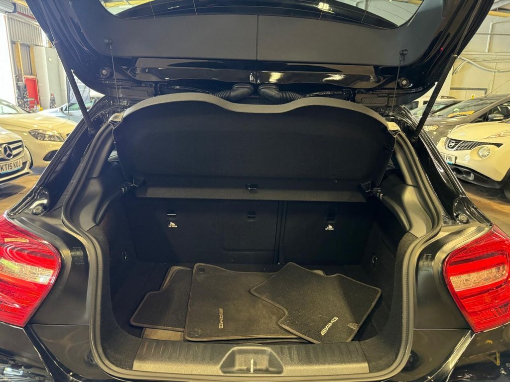 Used Mercedes-Benz A-Class 2015 for sale - 76375987: Photo 12