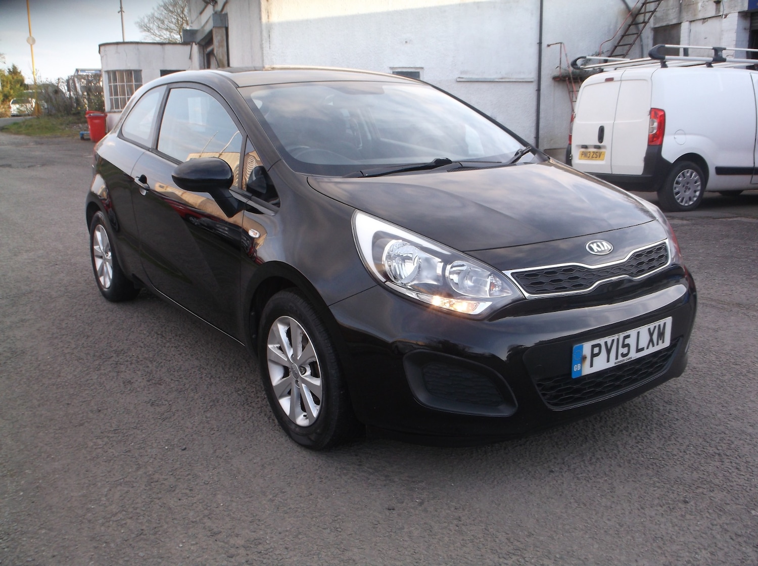 Used Kia Rio 2015 for sale - 78211182: Photo 1