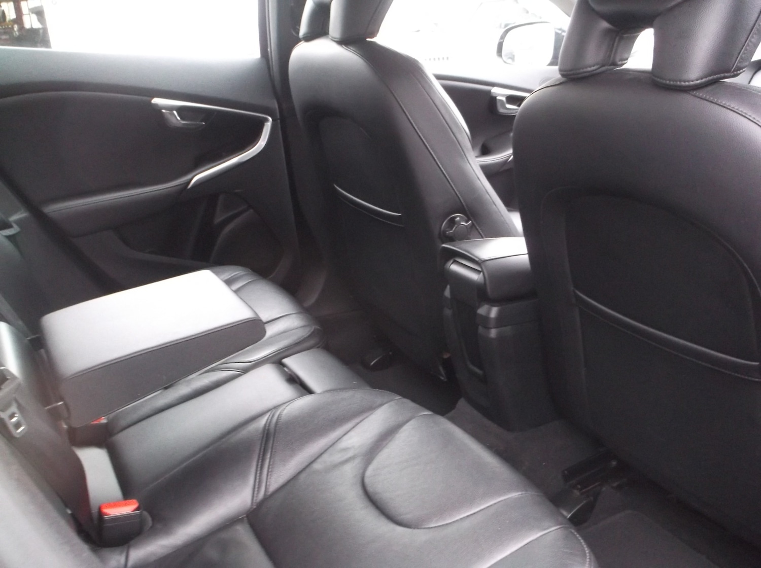 Used Volvo V40 2014 for sale - 77789126: Photo 27