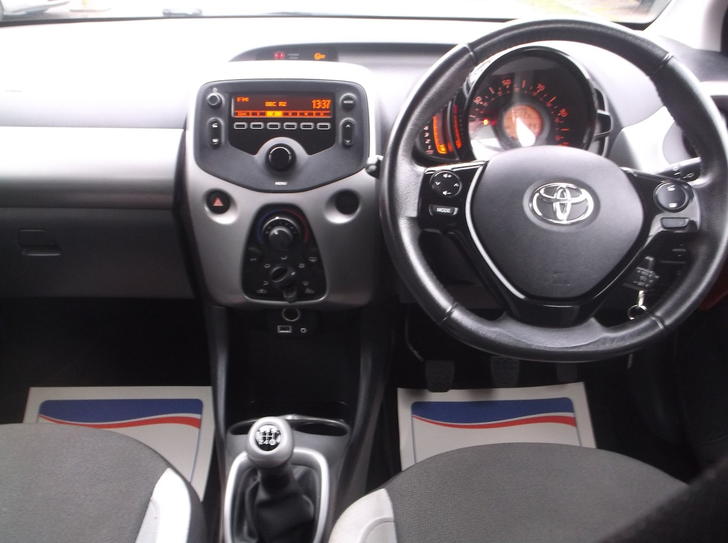 Used Toyota AYGO 2016 for sale - 77349929: Photo 25