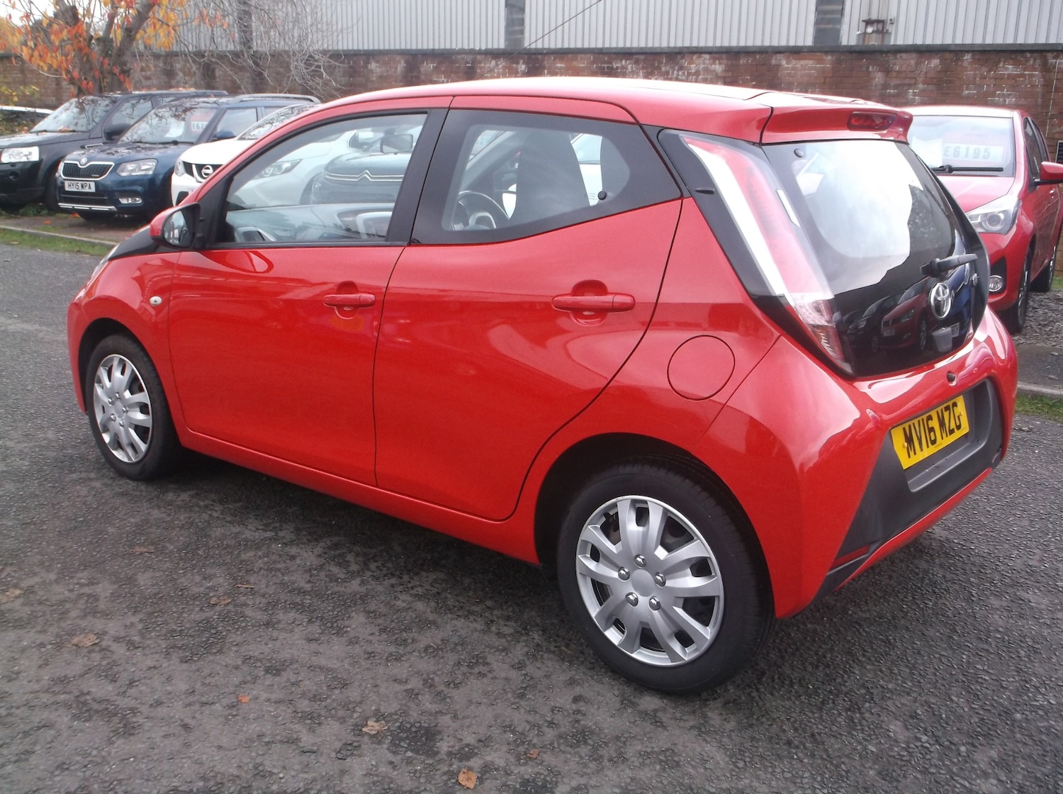 Used Toyota AYGO 2016 for sale - 77349929: Photo 6