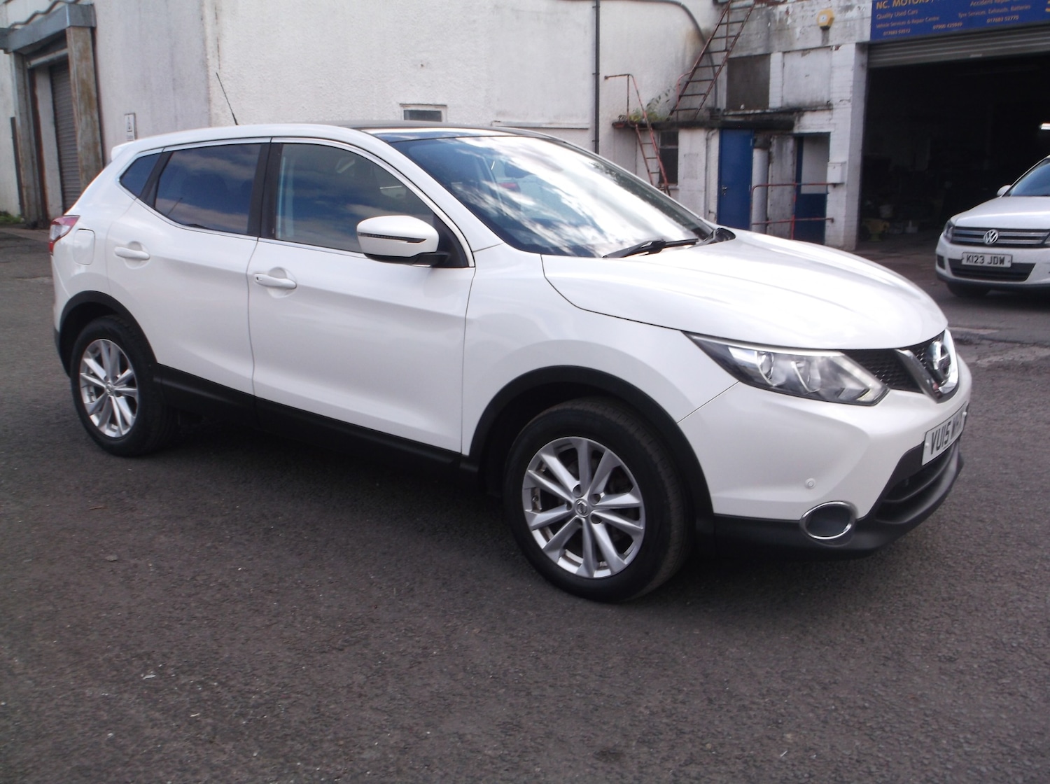 Used Nissan Qashqai 2015 for sale - 75829788: Photo 1