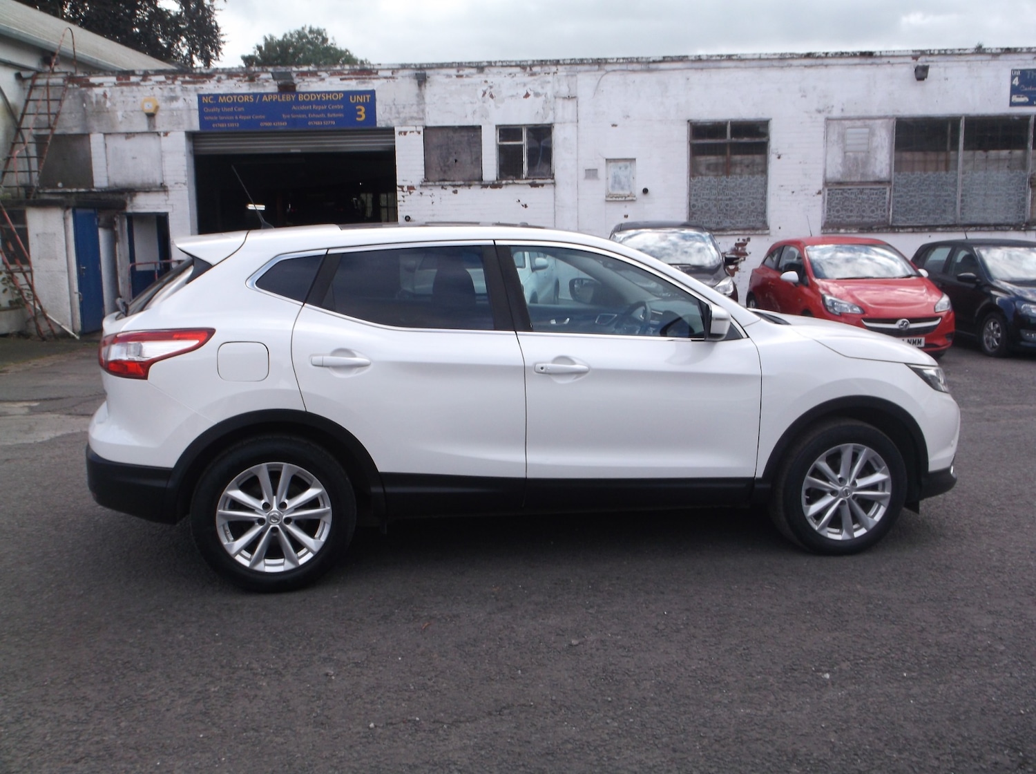 Used Nissan Qashqai 2015 for sale - 75829788: Photo 10