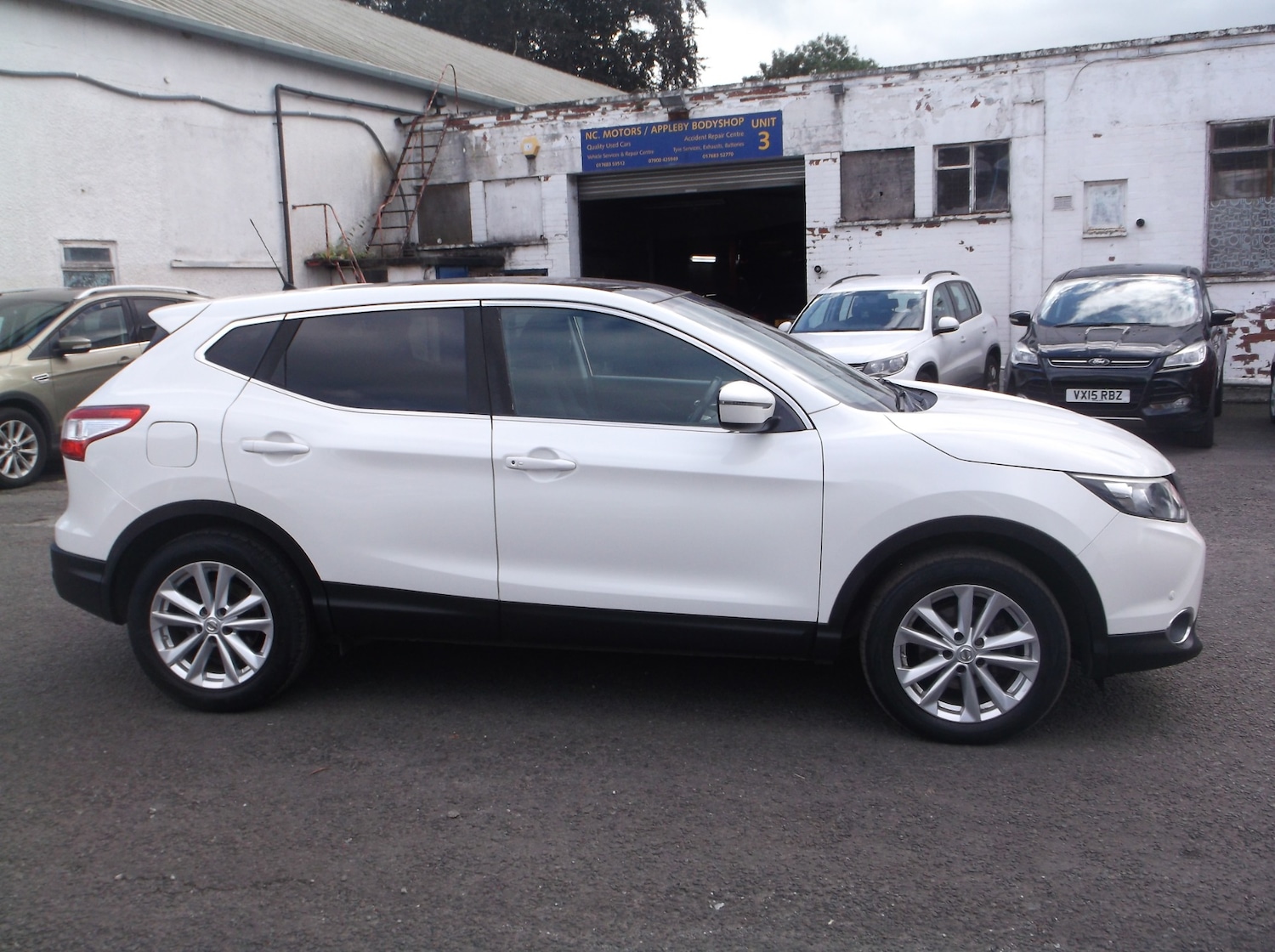 Used Nissan Qashqai 2015 for sale - 75829788: Photo 11