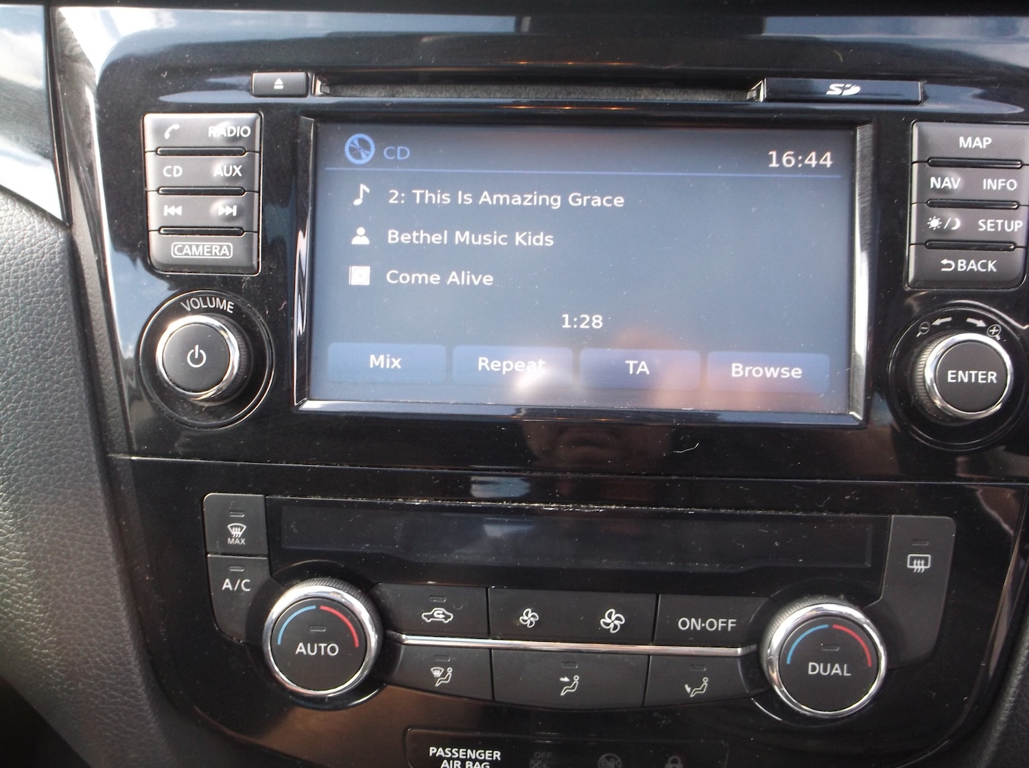 Used Nissan Qashqai 2015 for sale - 75829788: Photo 30