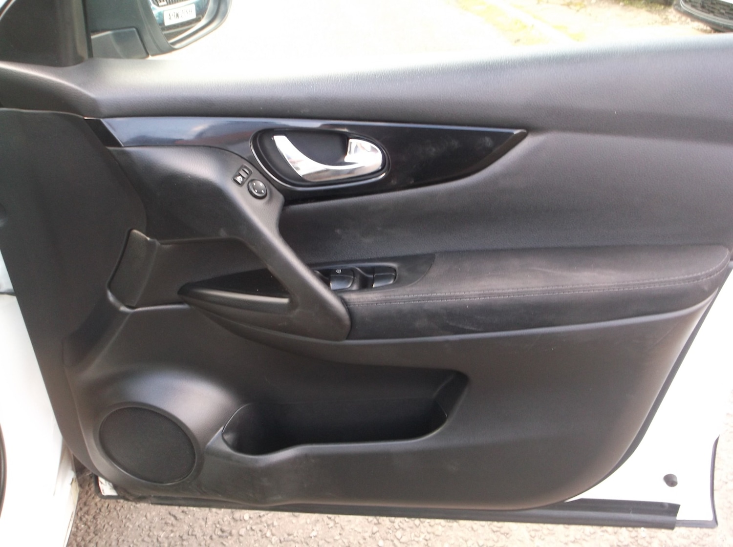 Used Nissan Qashqai 2015 for sale - 75829788: Photo 40