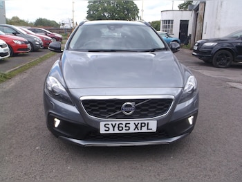 Used Volvo V40 2015 for sale - 78605138: Photo