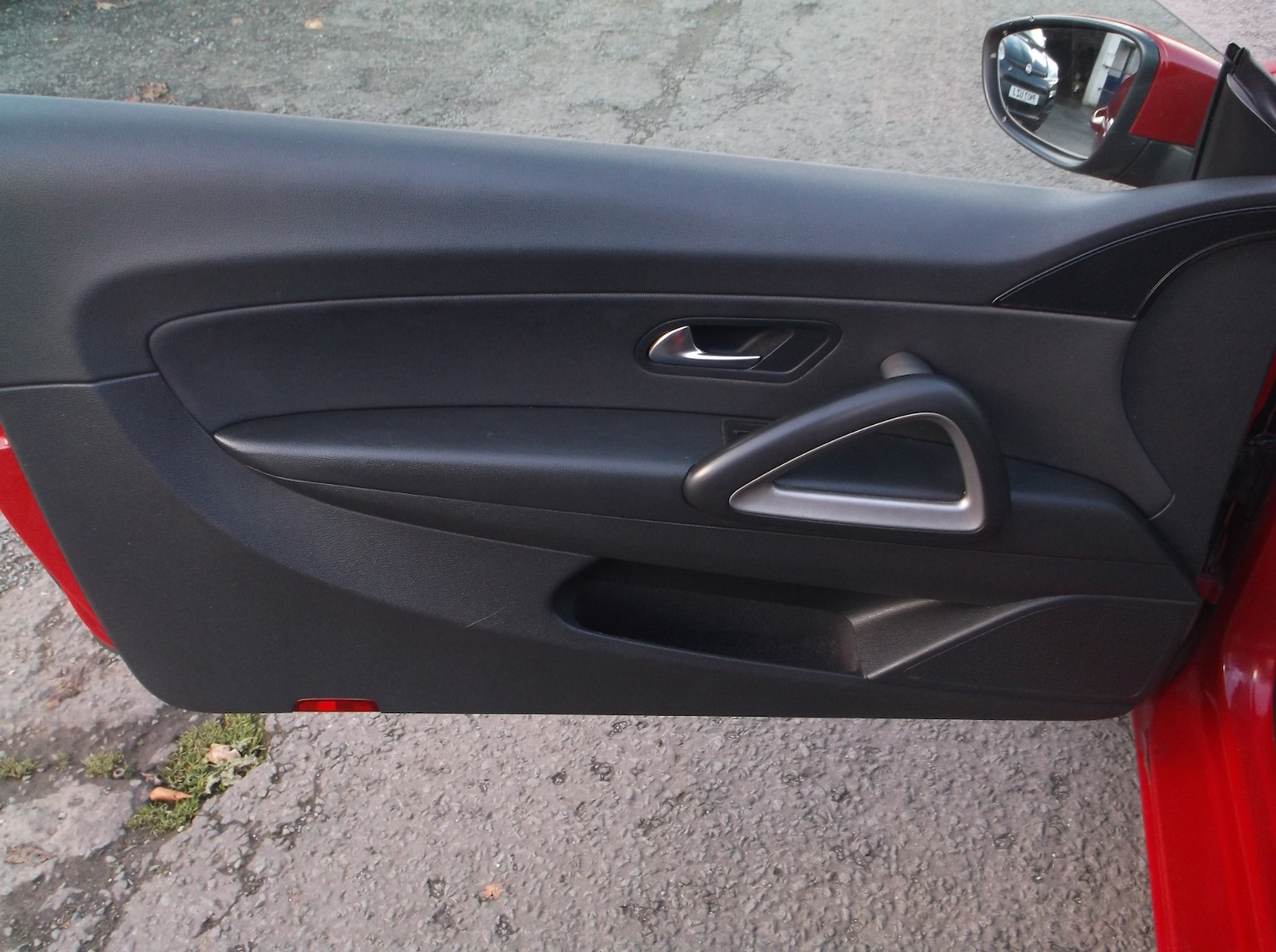 Used Volkswagen Scirocco 2012 for sale - 77349850: Photo 35