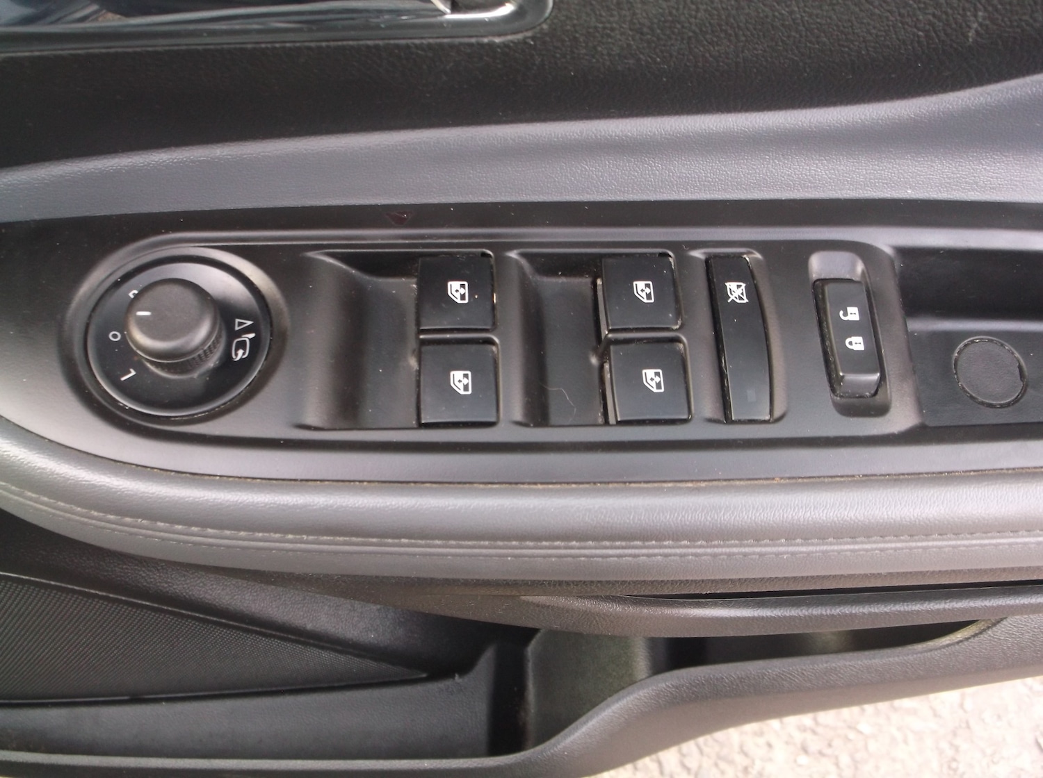 Used Vauxhall Mokka 2014 for sale - 78211809: Photo 35