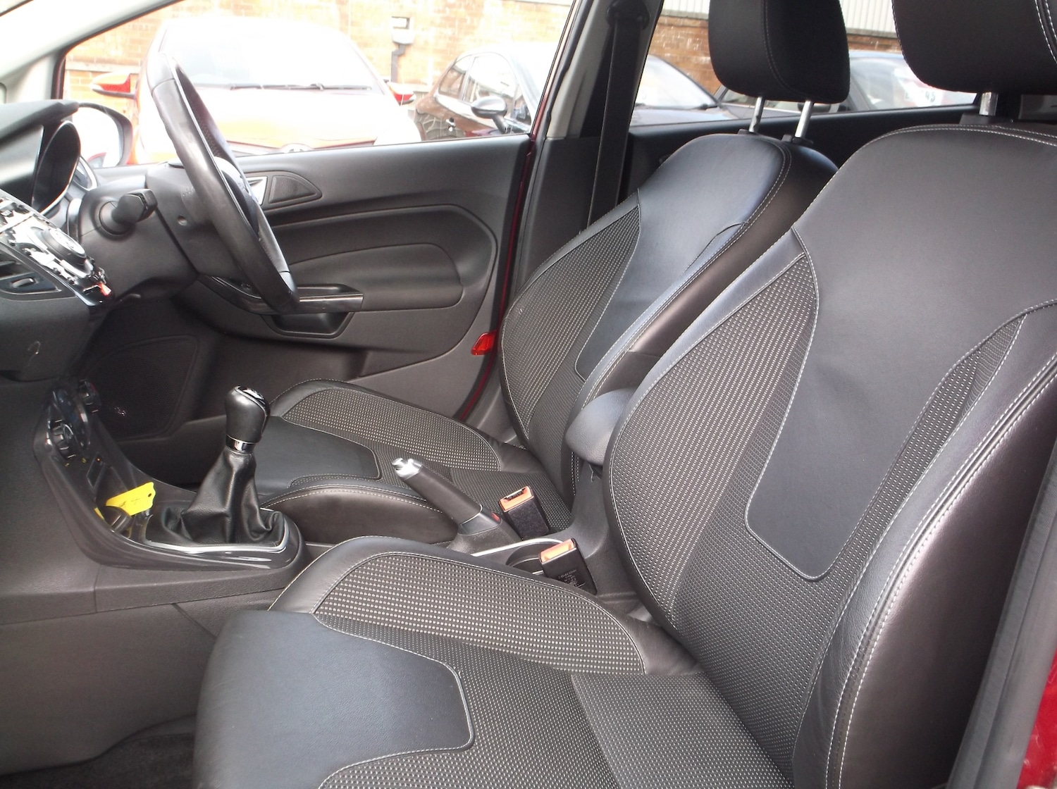 Used Ford Fiesta 2012 for sale - 78211193: Photo 21