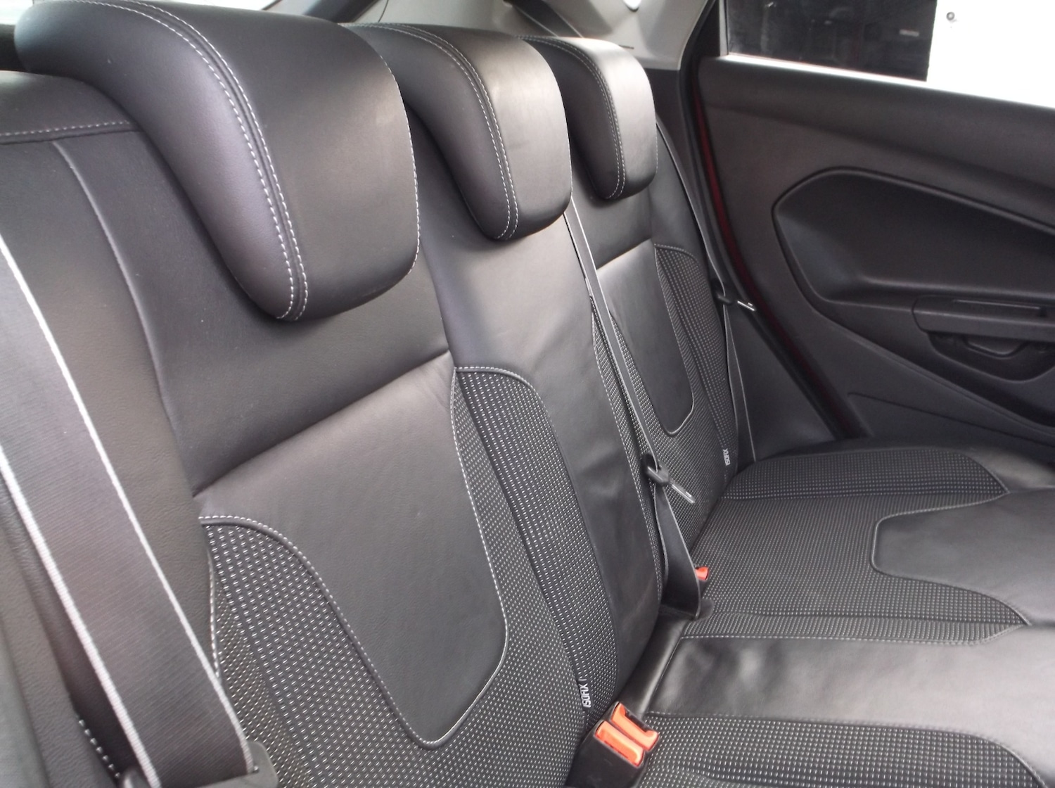 Used Ford Fiesta 2012 for sale - 78211193: Photo 24