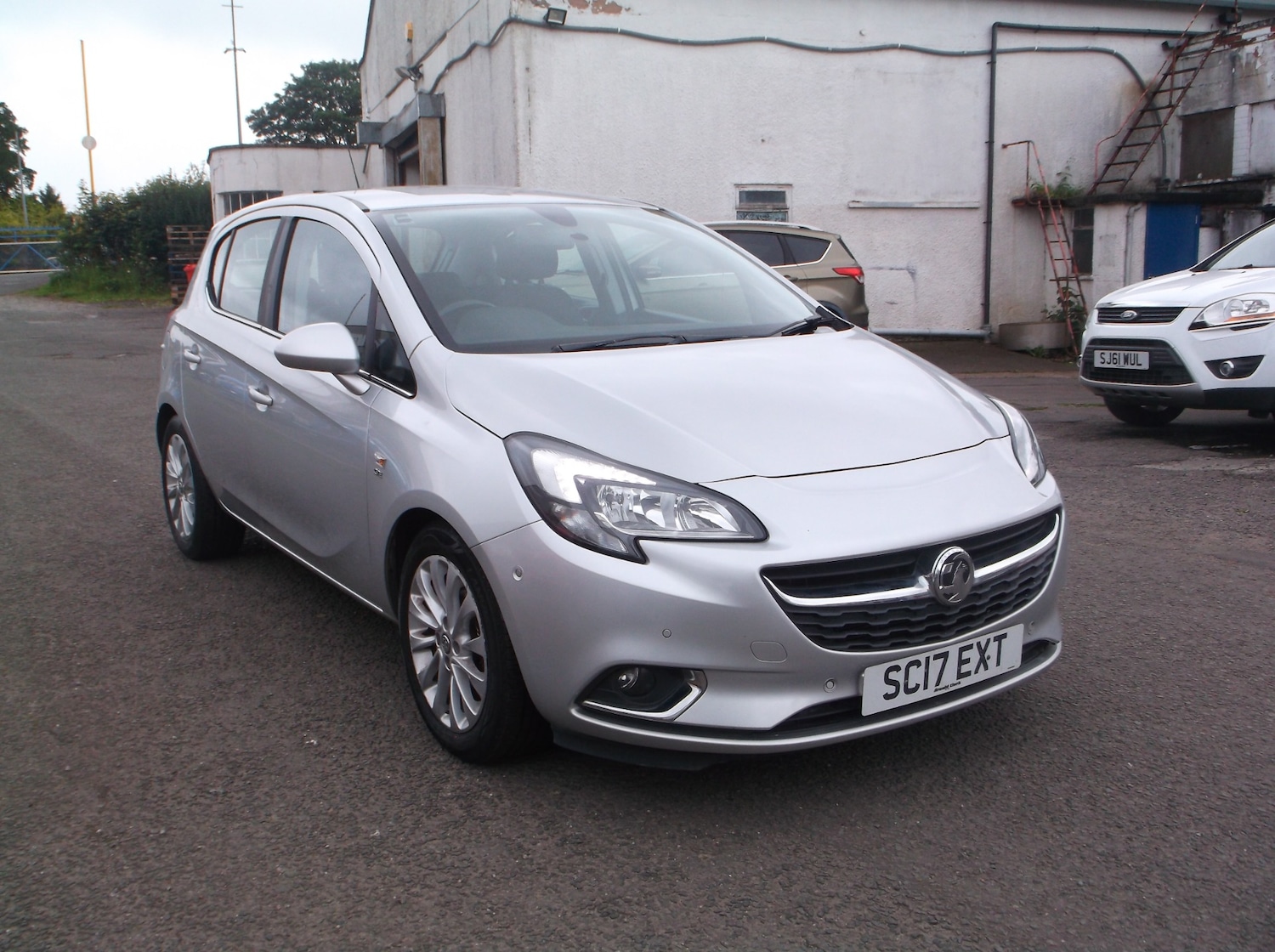 Used Vauxhall Corsa 2017 for sale - 76374948: Photo 1