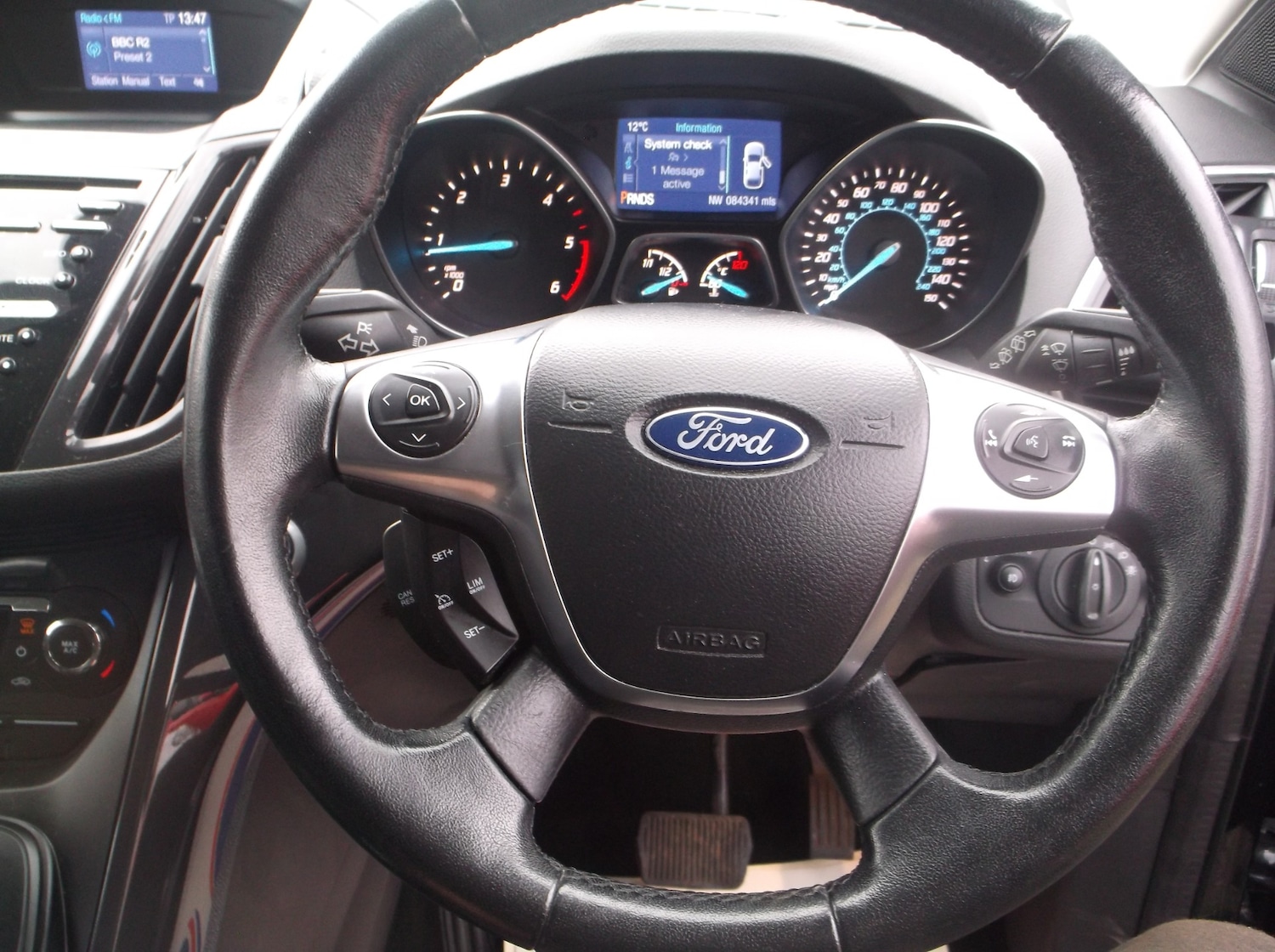 Used Ford Kuga 2015 for sale - 77350073: Photo 17