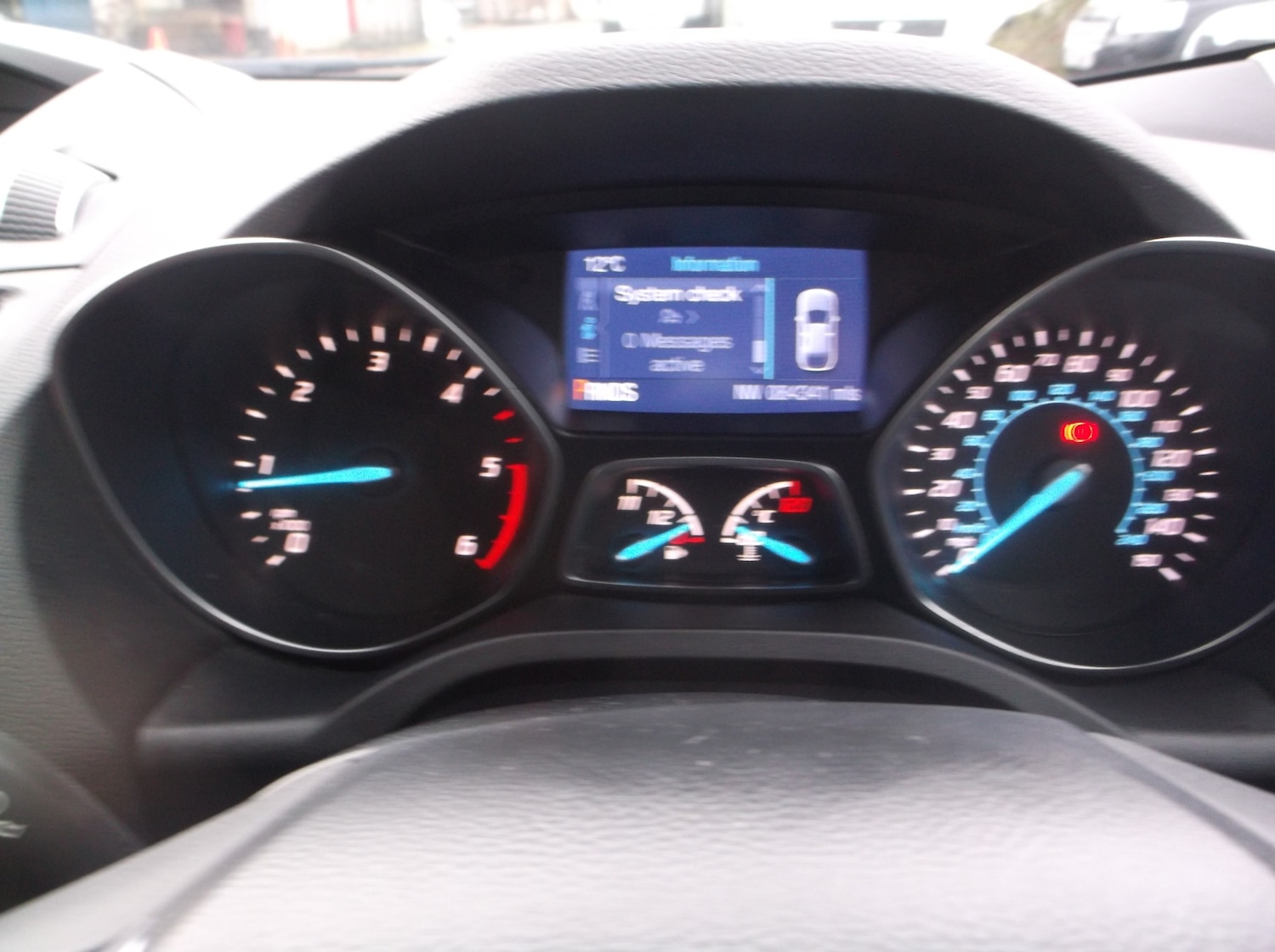 Used Ford Kuga 2015 for sale - 77350073: Photo 18