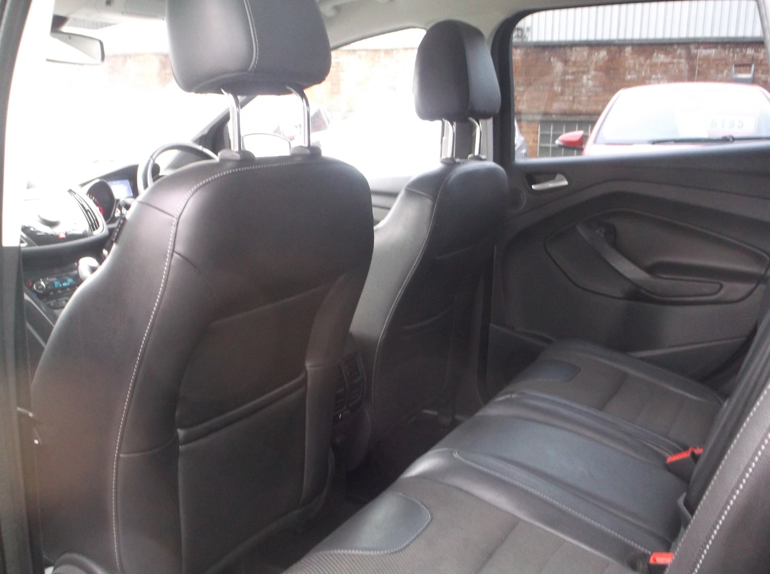 Used Ford Kuga 2015 for sale - 77350073: Photo 33