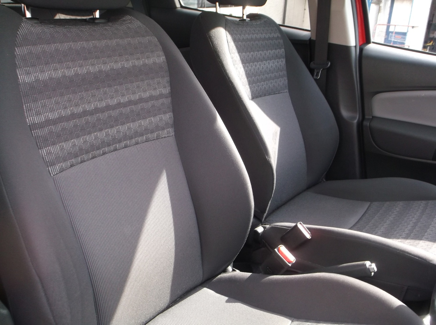 Used Toyota Yaris 2016 for sale - 77349947: Photo 20