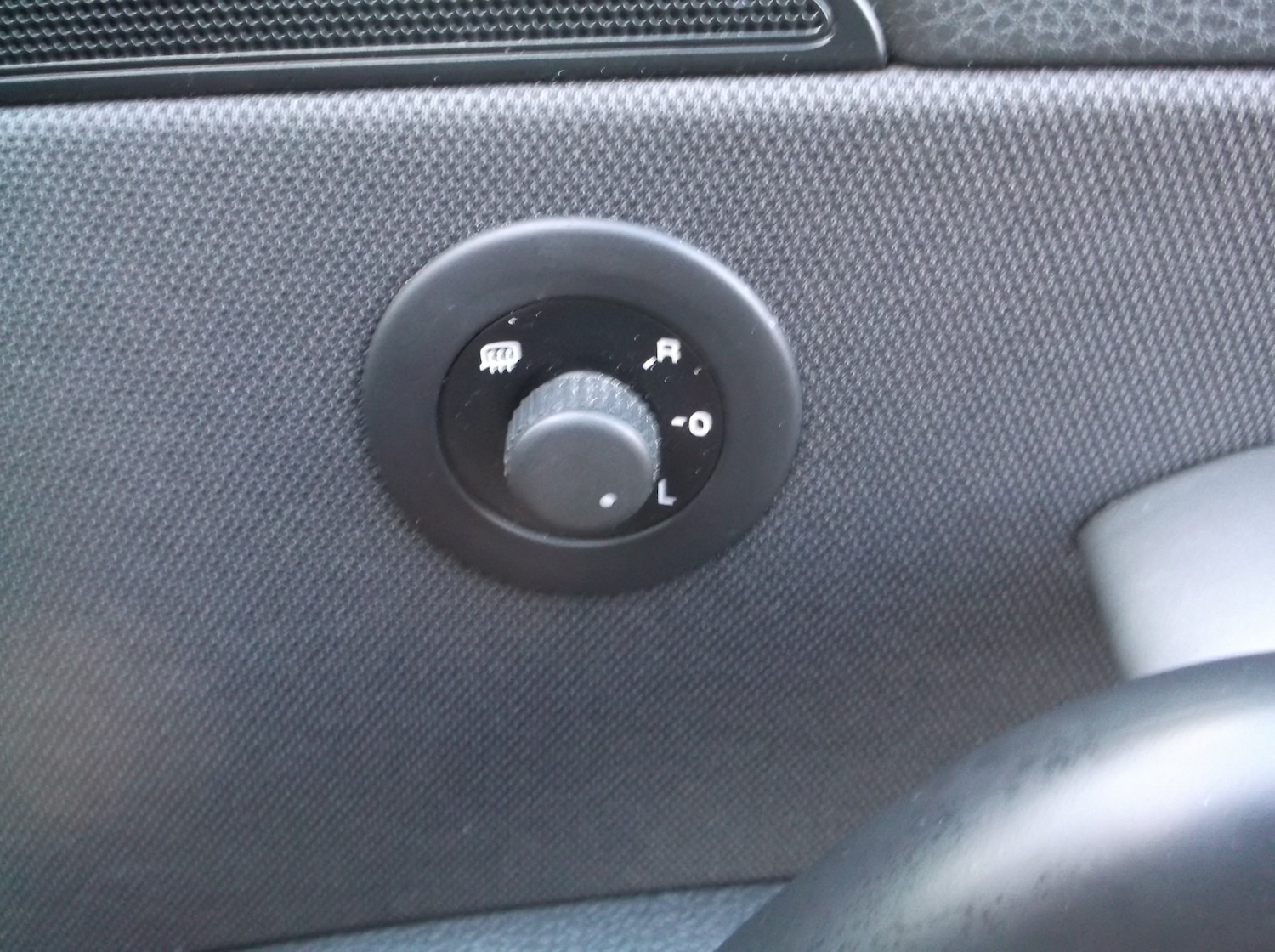 Used Volkswagen Scirocco 2012 for sale - 76518260: Photo 34