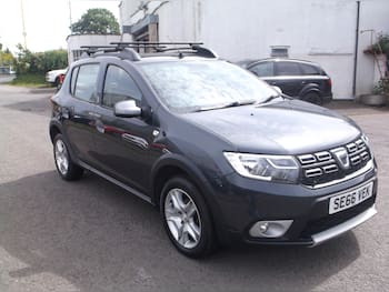 Used Dacia Sandero Stepway 2017 for sale - 79243914: Photo