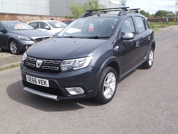 Used Dacia Sandero Stepway 2017 for sale - 79243914: Photo