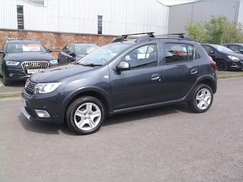 Used Dacia Sandero Stepway 2017 for sale - 79243914: Photo